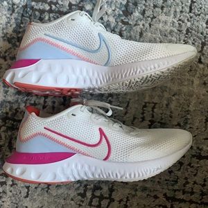 EUC Nike Renew Run, White/Pink, Size 9